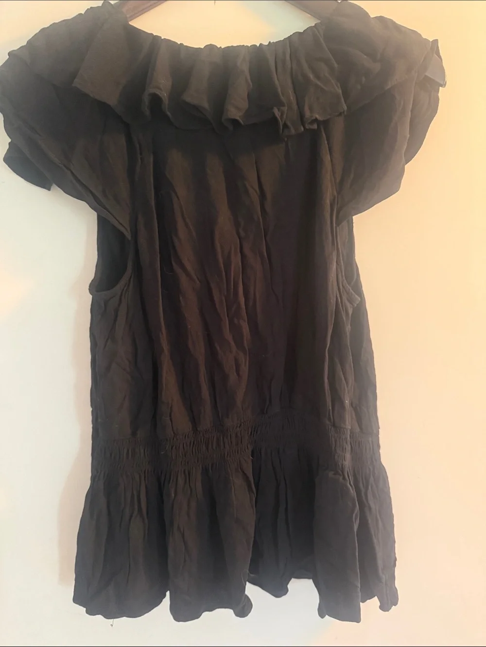 Old Navy Women’s Black Ruffle-Front Keyhole Tie Blouse Sz L NWOT